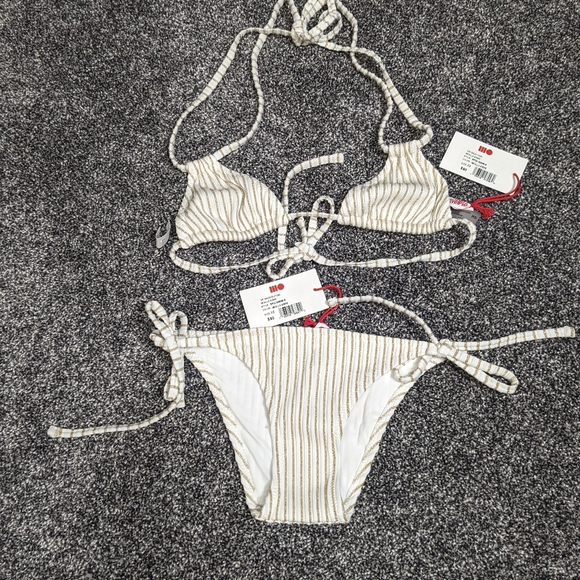 2 Piece Bikini White And Metallic Gold Sz XS Solid Stripped New W/ Tags Swimsuit - Picture 1 of 9